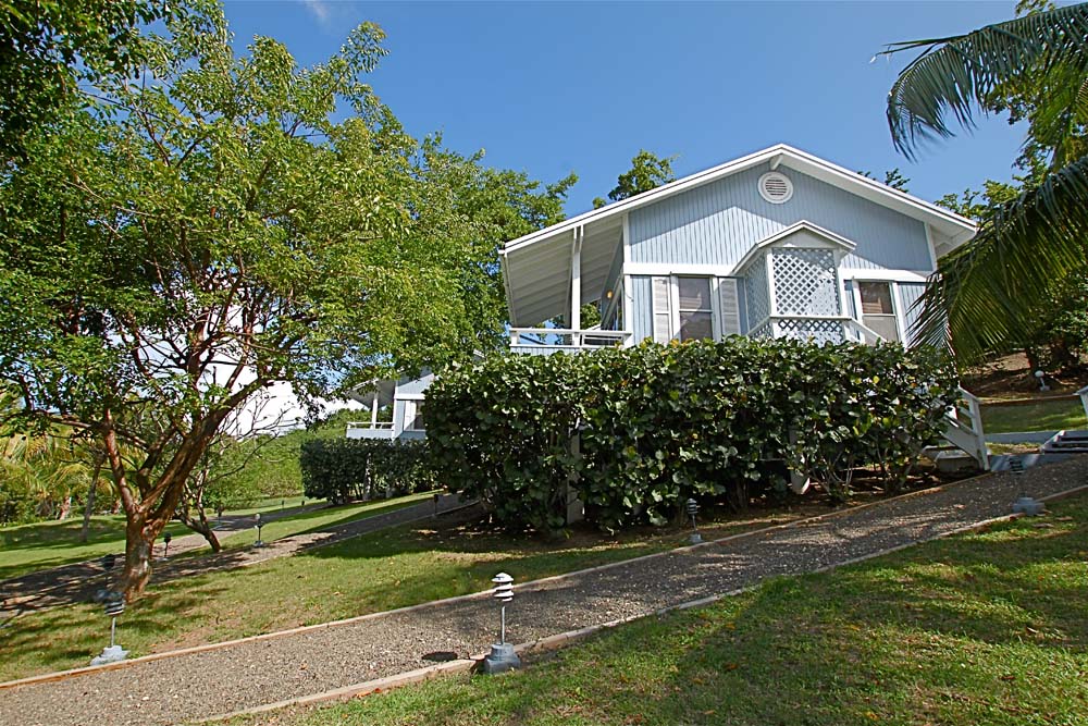 7310 Deluxe Villa Exterior Look